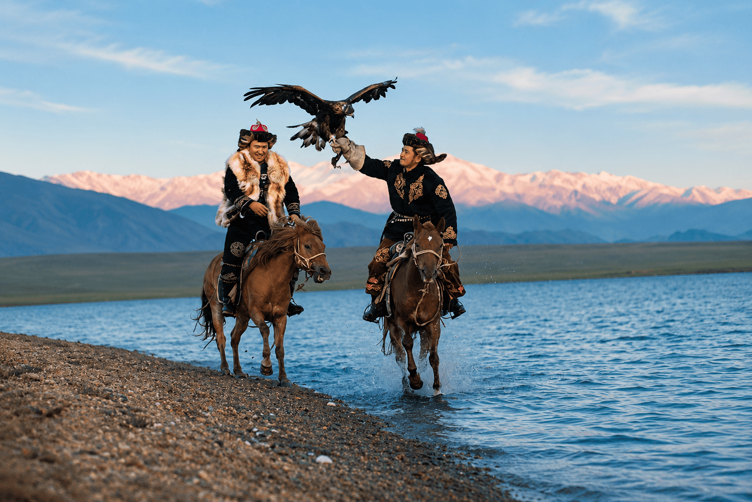 Hunt with a Golden Eagle
